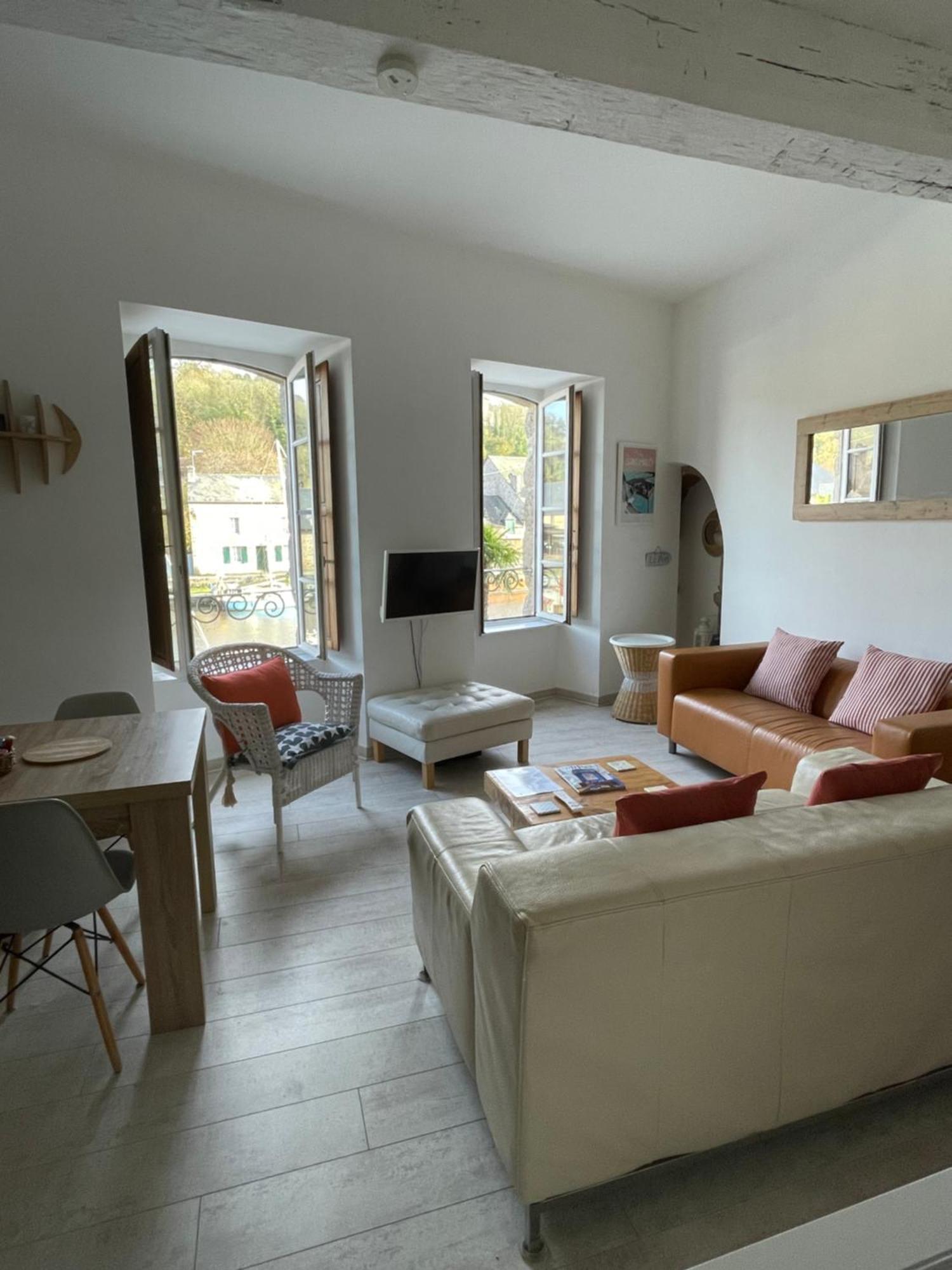 Appartement Au Port Dinan Exterior photo
